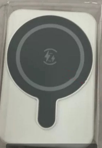 5000mAh Magnetic Wireless Power Bank – Fast Charging & Portable